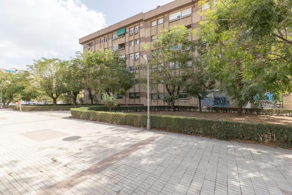 Neptuno Deluxe Apartment Granada Luaran gambar