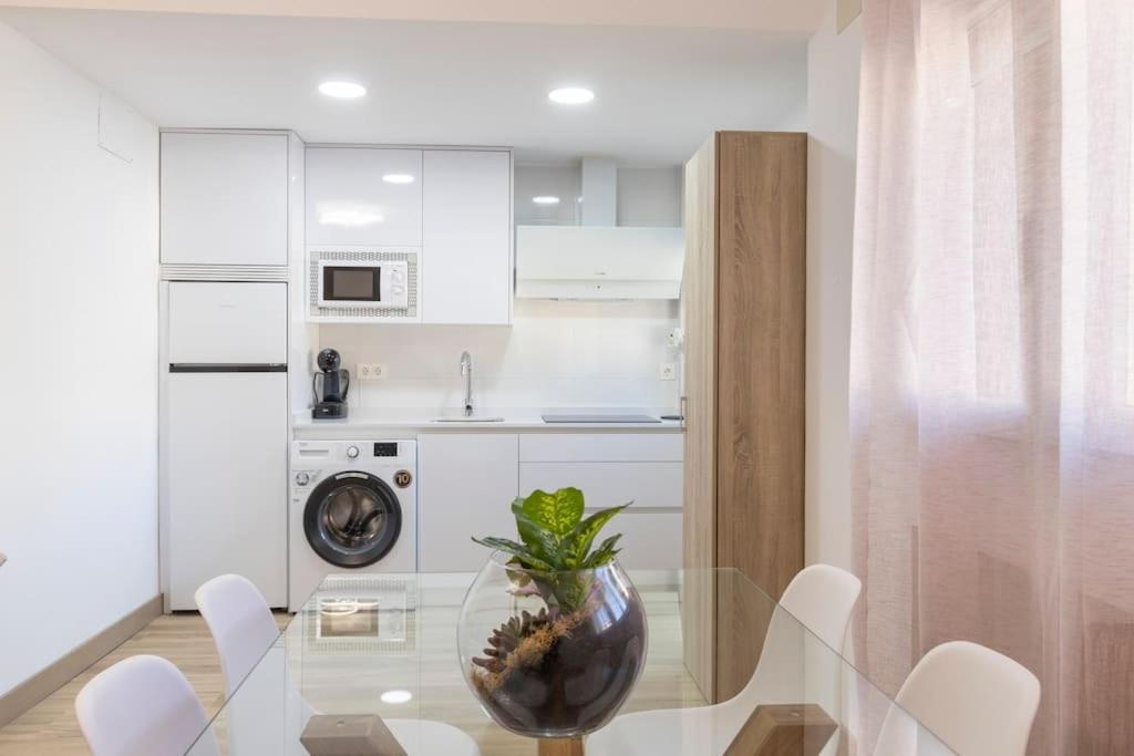 Neptuno Deluxe Apartment Granada Luaran gambar
