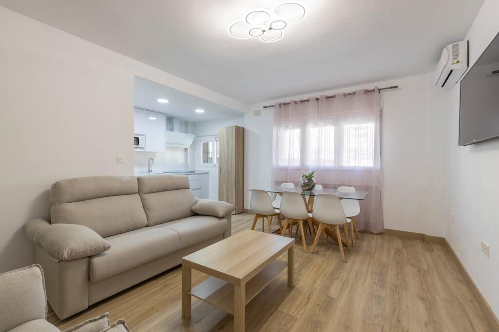 Neptuno Deluxe Apartment Granada Luaran gambar