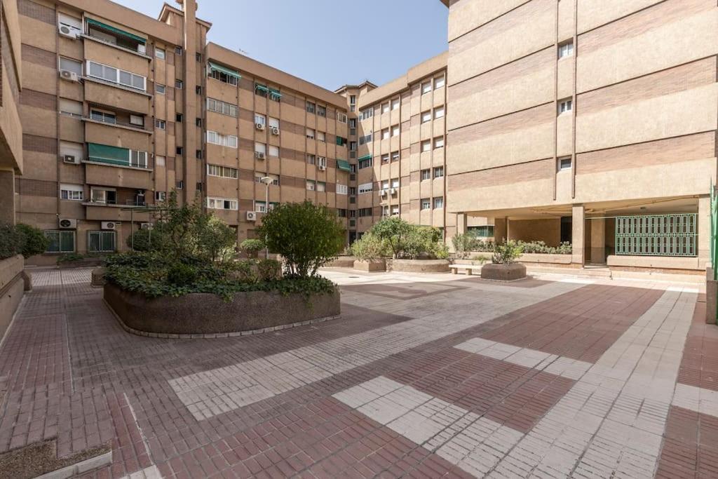 Neptuno Deluxe Apartment Granada Luaran gambar